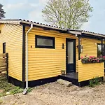 Prázdninový dům 2 Bedroom Beautiful In *
