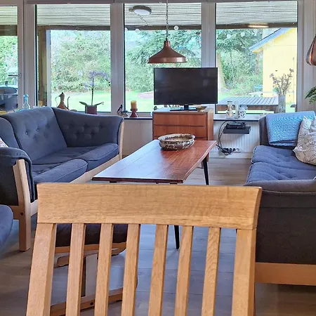 2 Bedroom Beautiful In * Tarm
