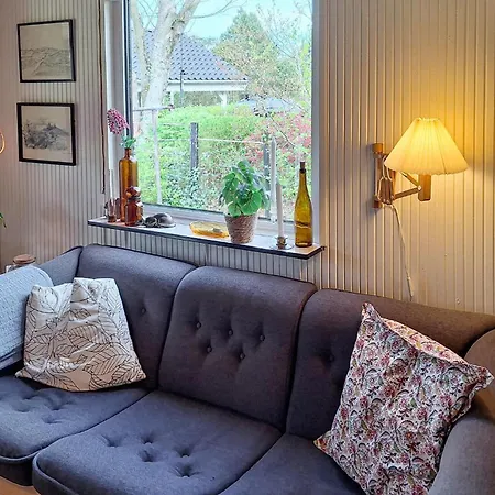 2 Bedroom Beautiful In
